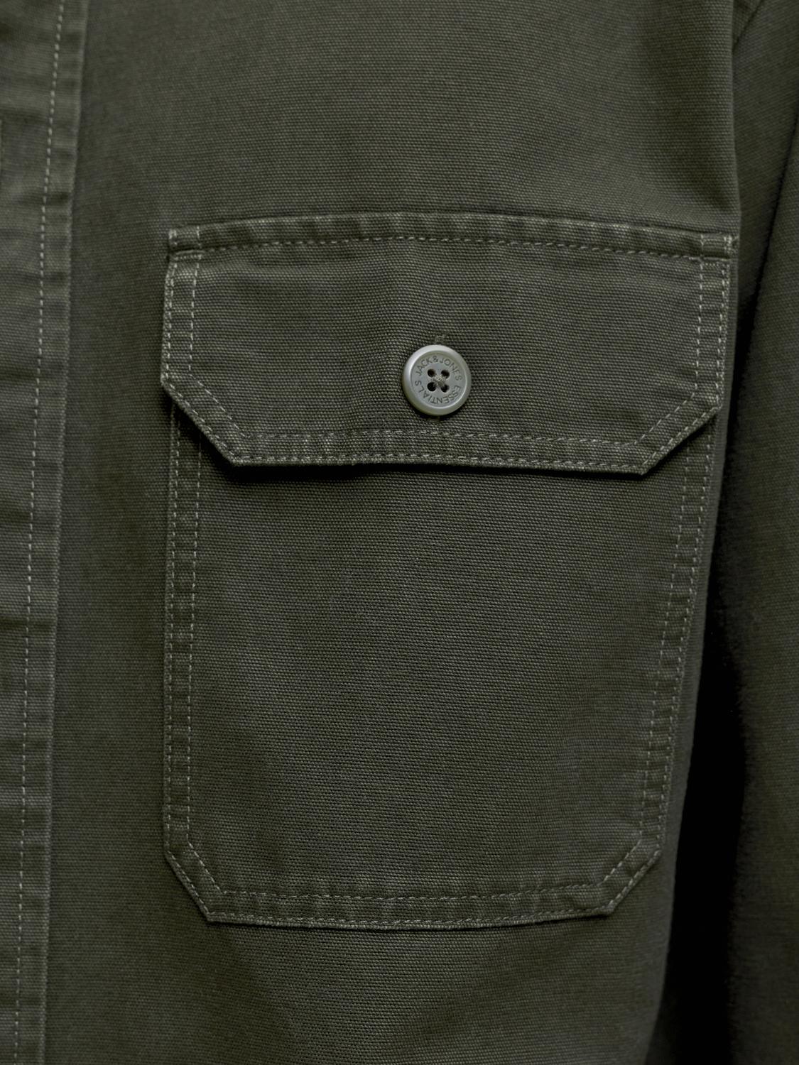 model_shot-detail