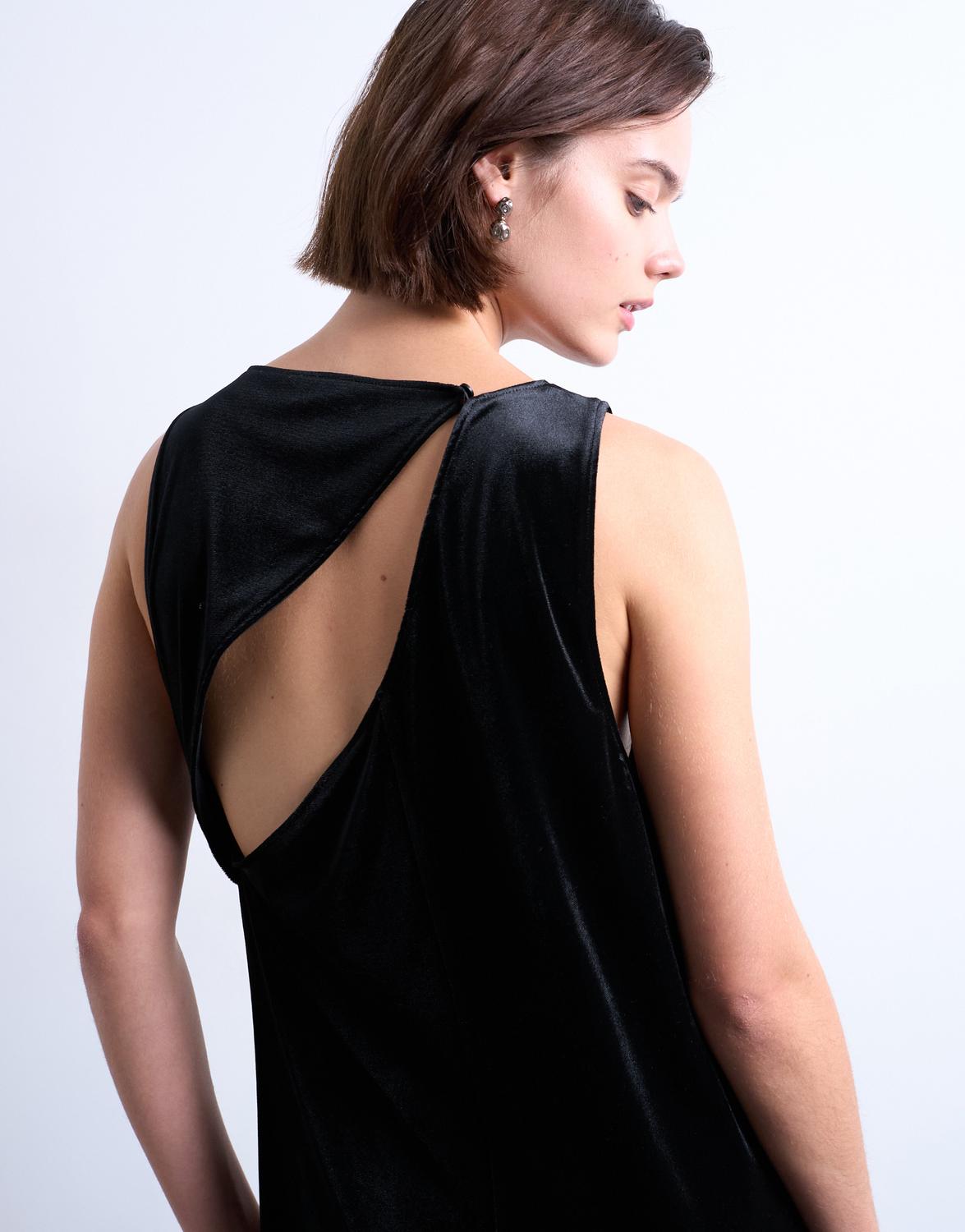 model_shot-detail