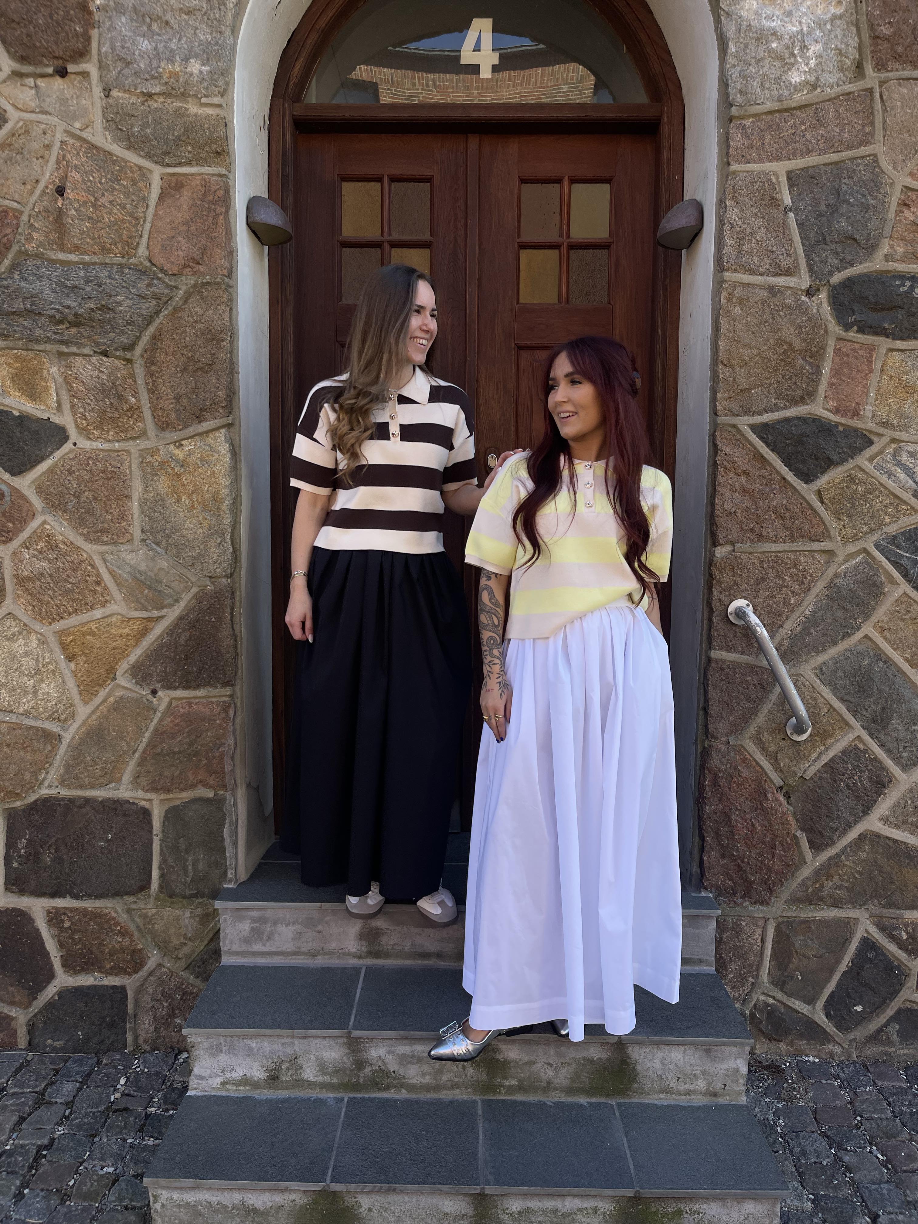 OBJPAIGE Short Skirt - Black