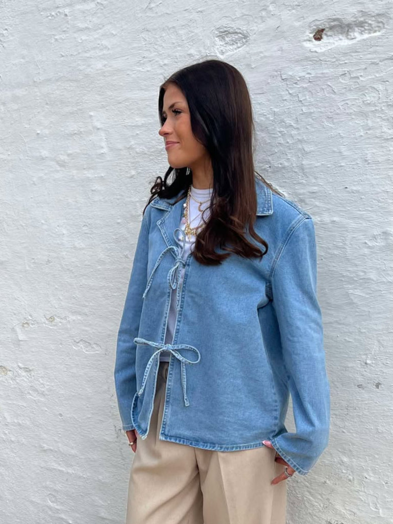 ONLTHILDA Denim Jacket - Light Blue Denim