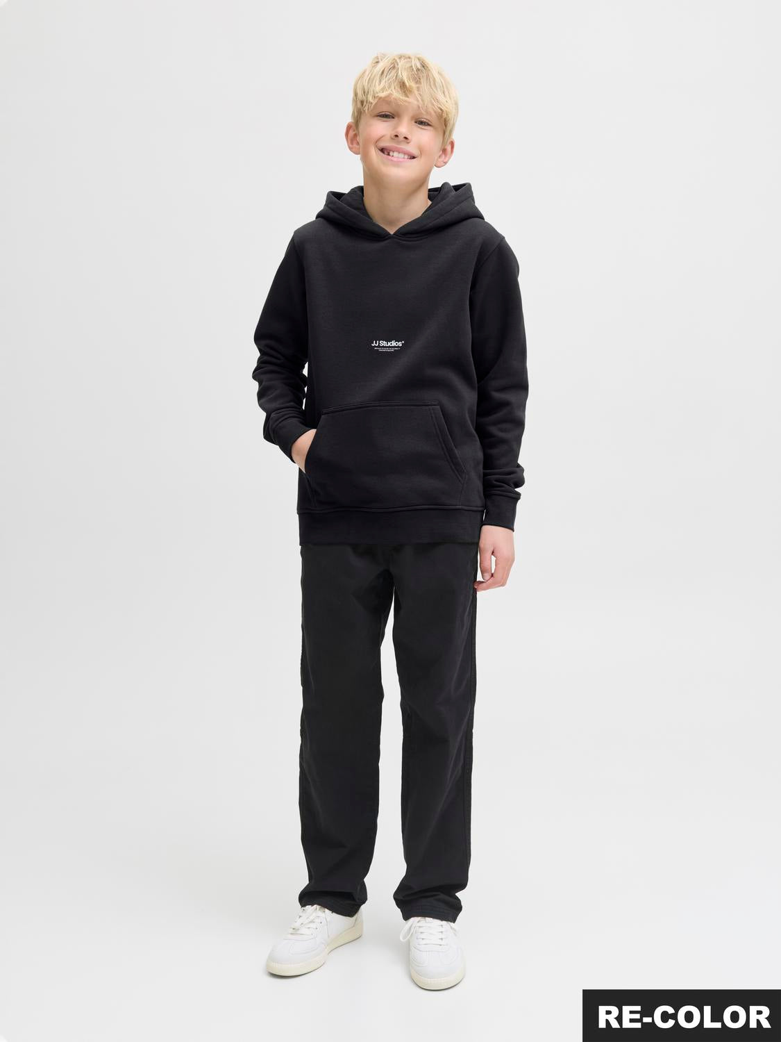 model_shot-front_full