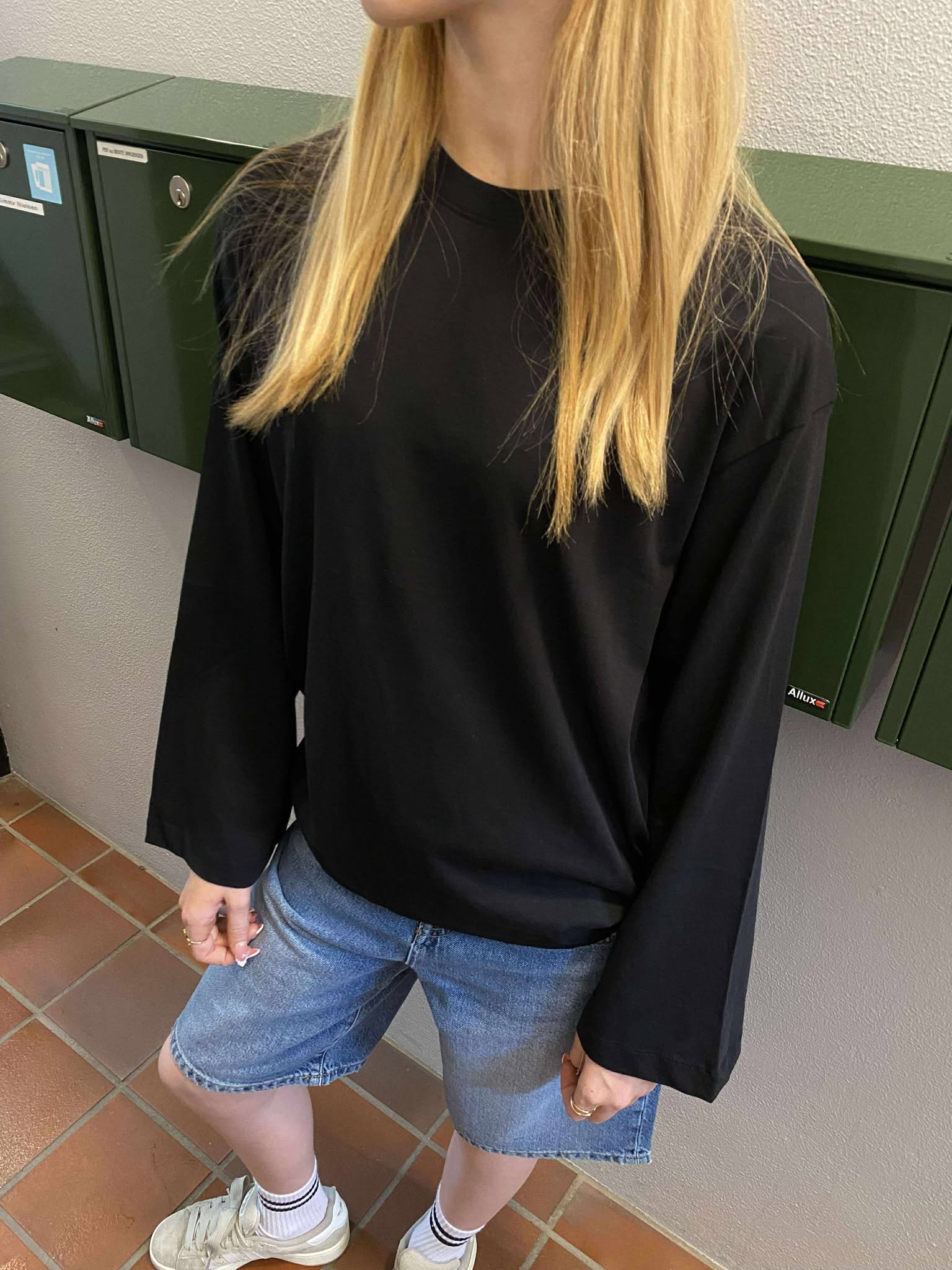 JXANDREA T-Shirt - Black