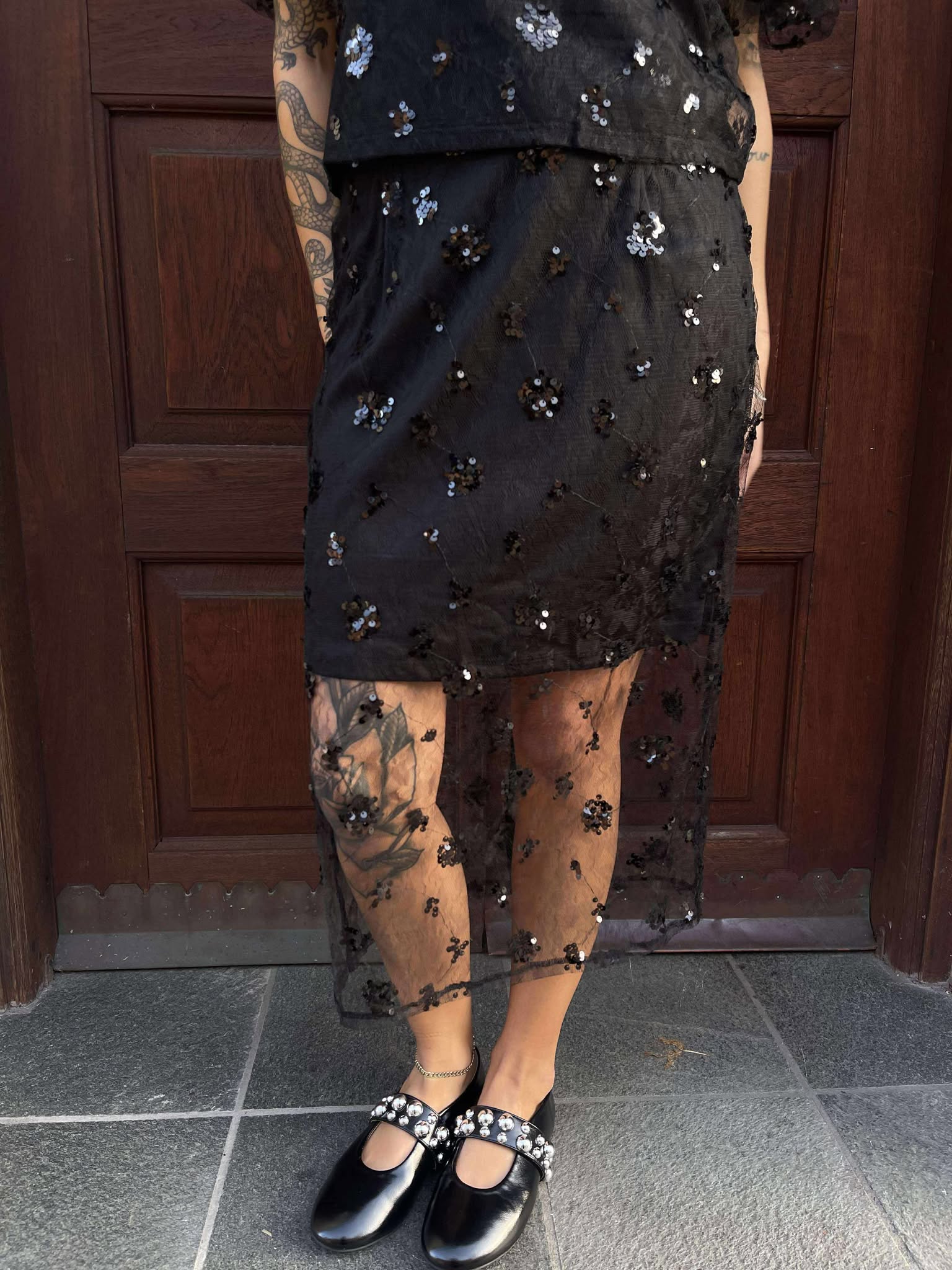 VIADA Midi Skirt - Black Beauty