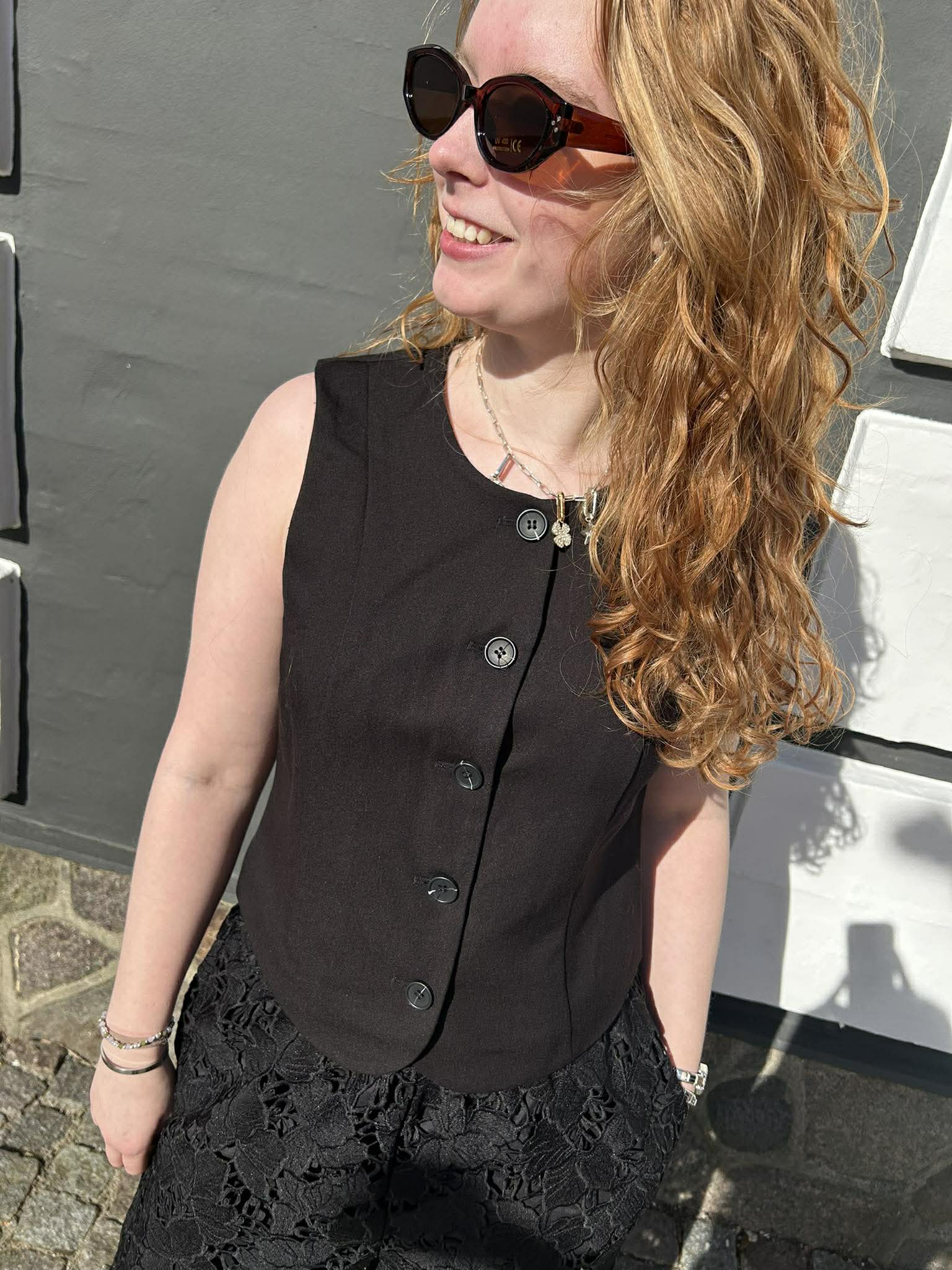 PCKAMIL Tailored Waistcoat - Black