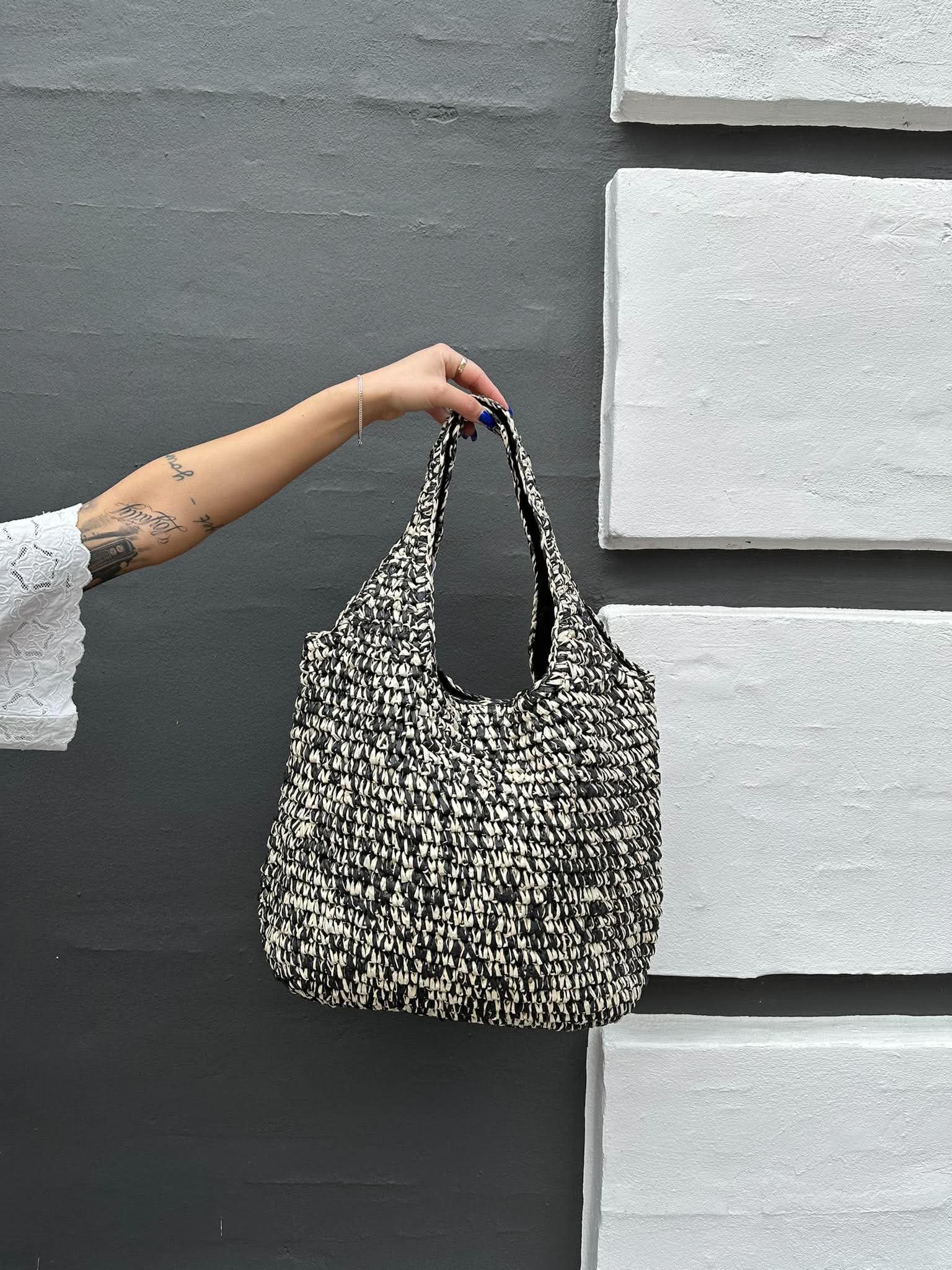 PCGOLNIA Bag - Black
