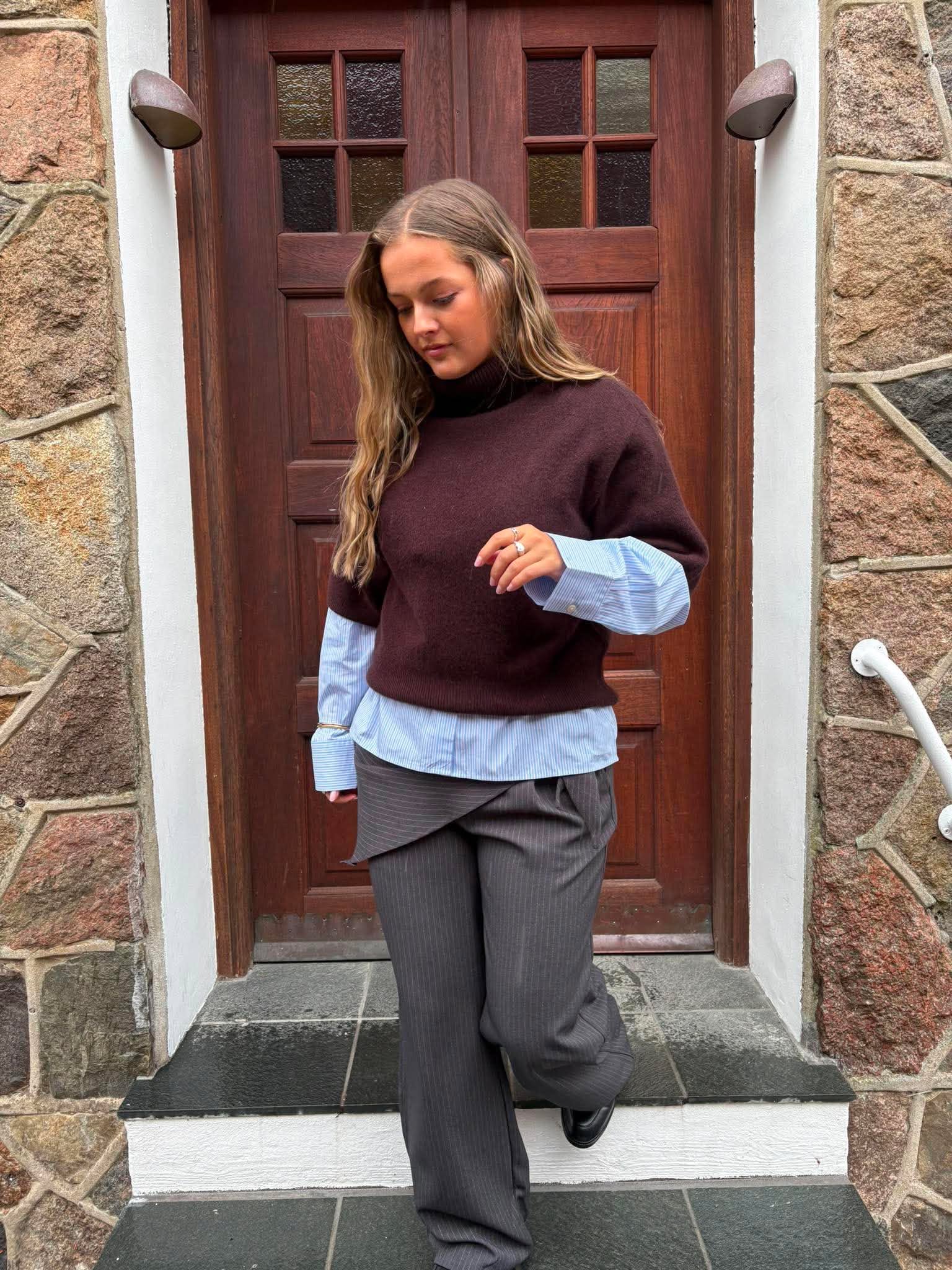 YASEMILA Pullover - Coffee Bean