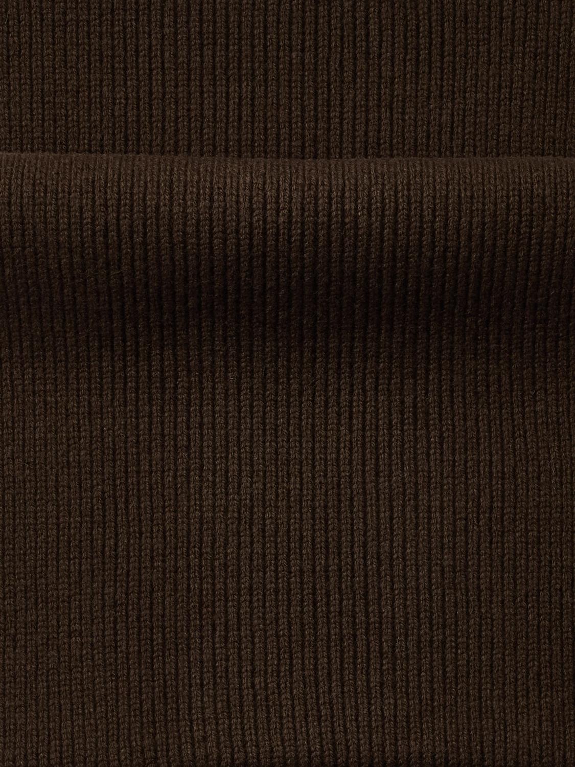 pack_shot-detail