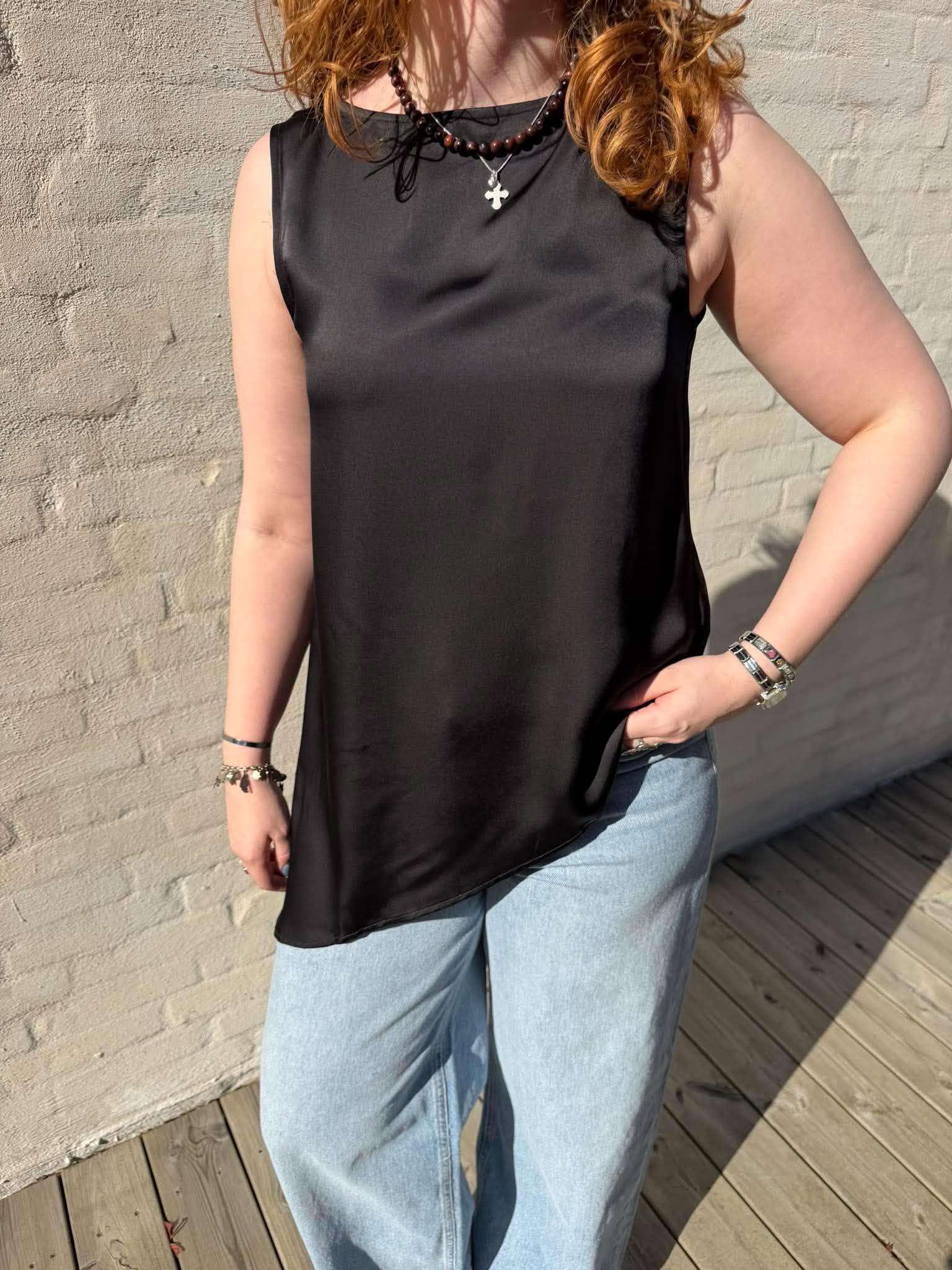 JXVIMA Top - Black
