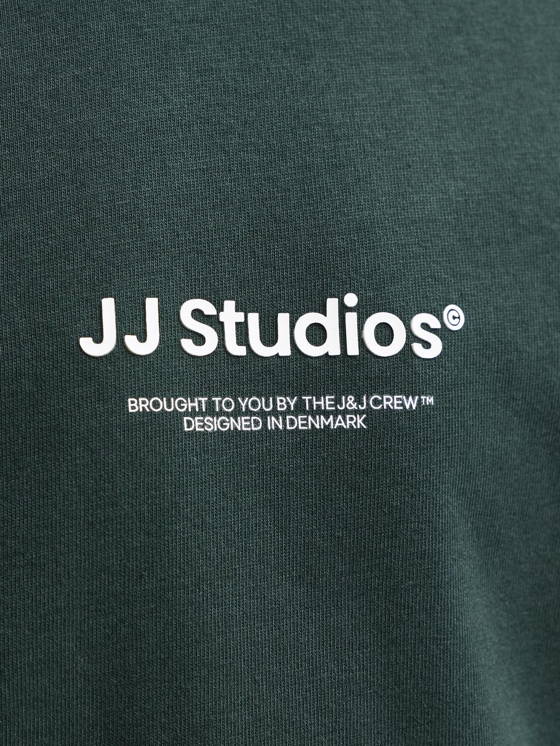 model_shot-detail