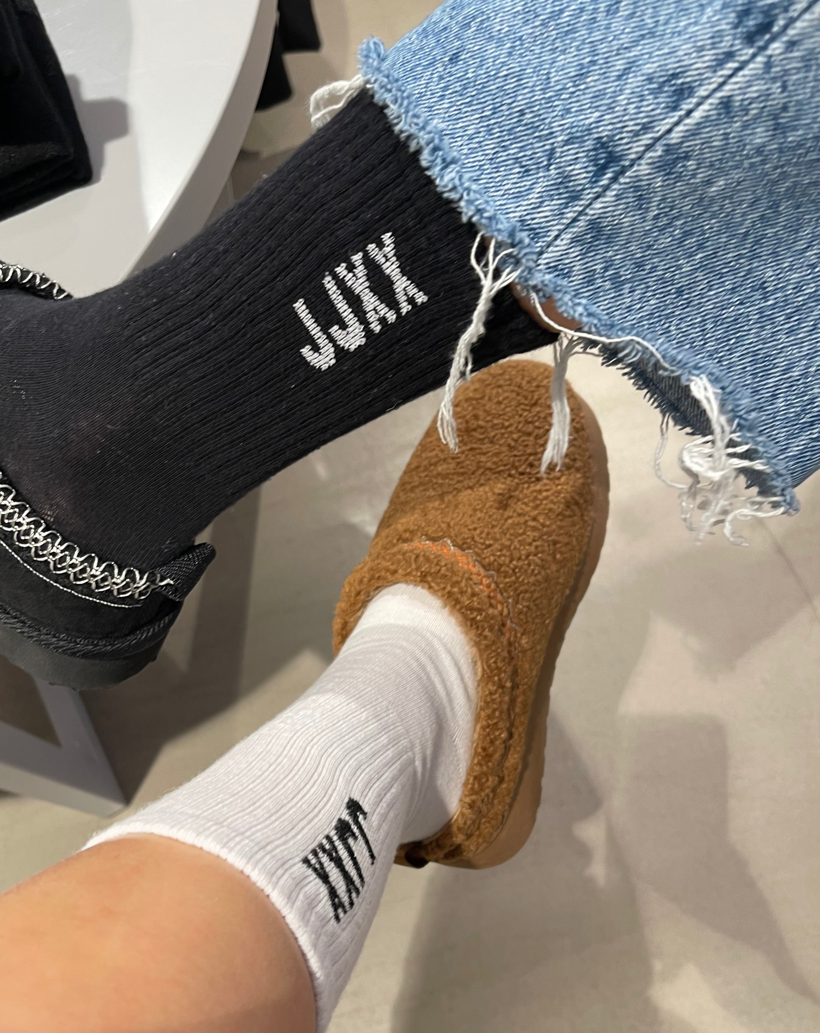 JXMORENO Socks - White
