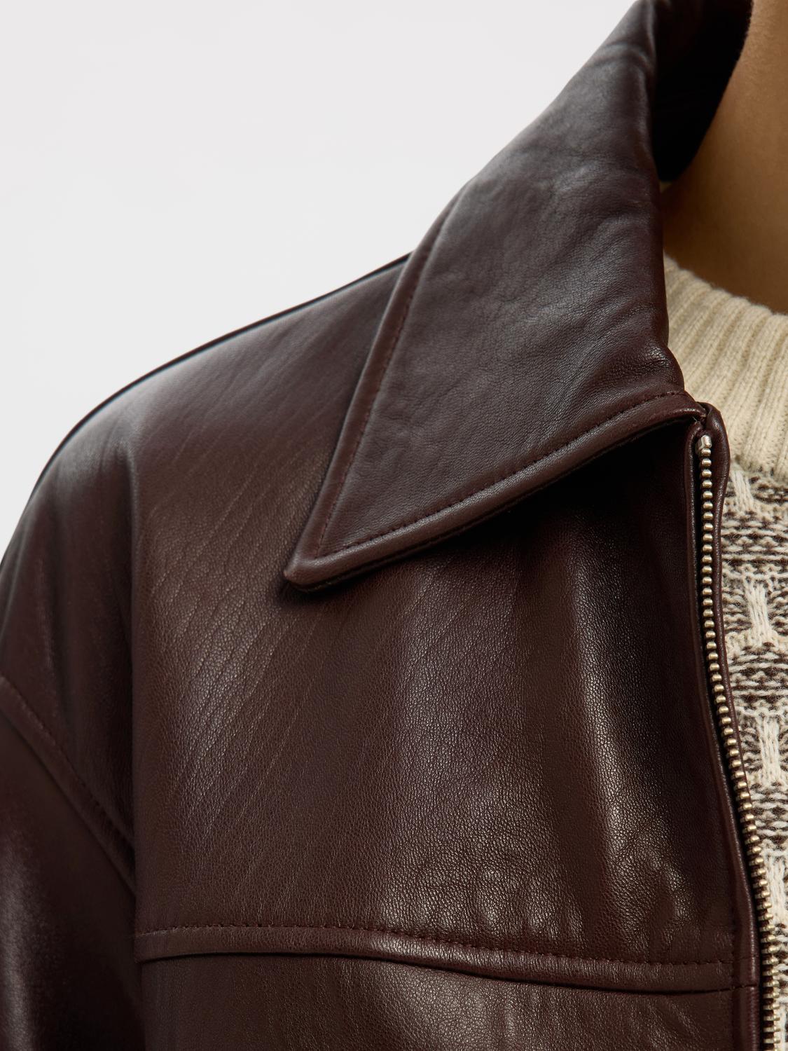 model_shot-detail