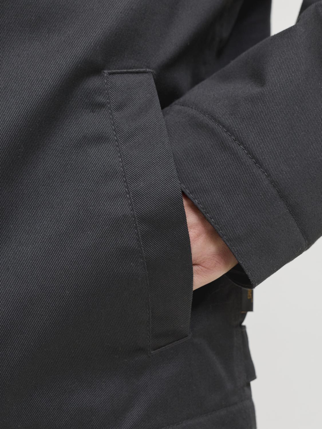 model_shot-detail