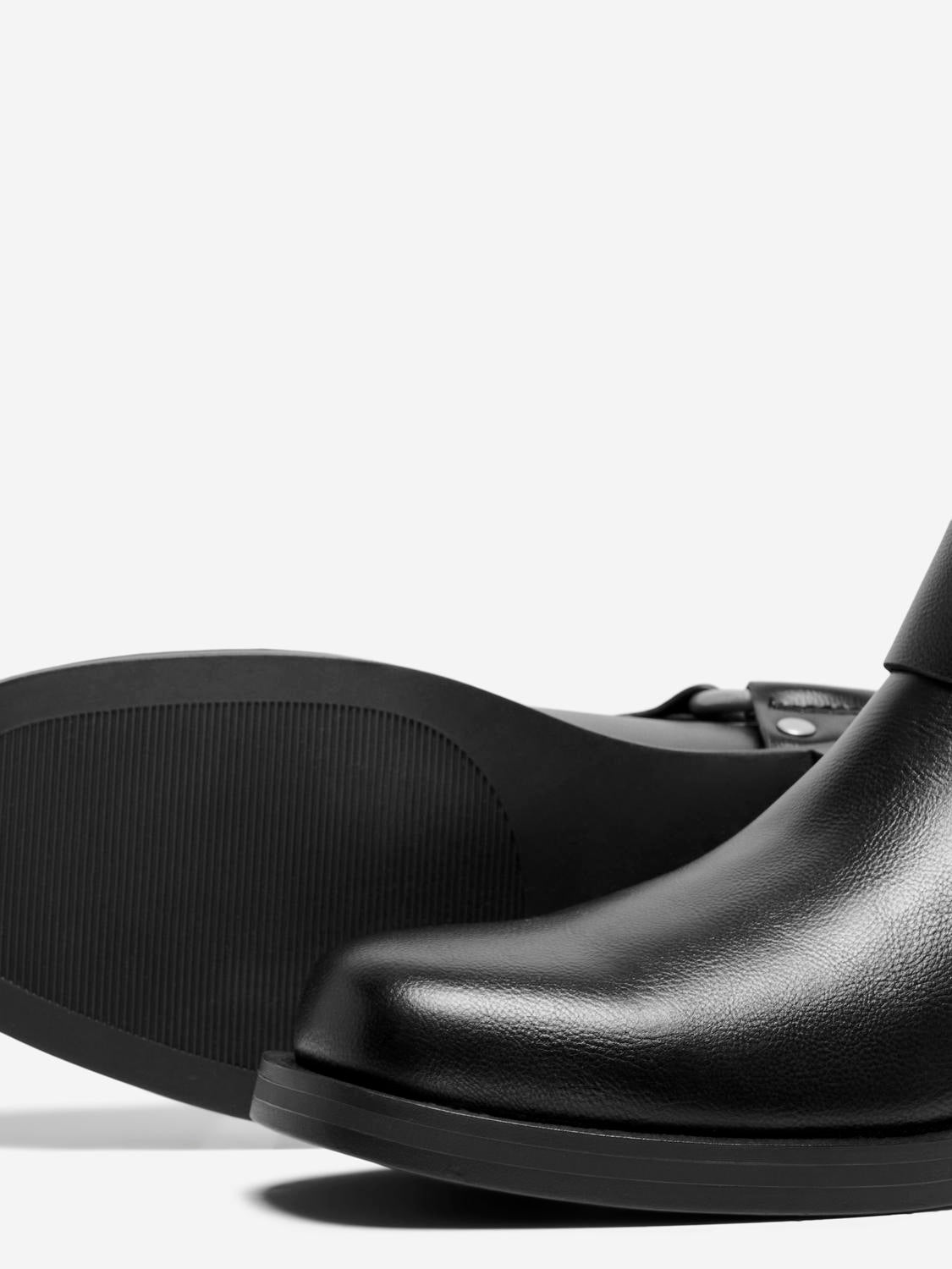 model_shot-detail