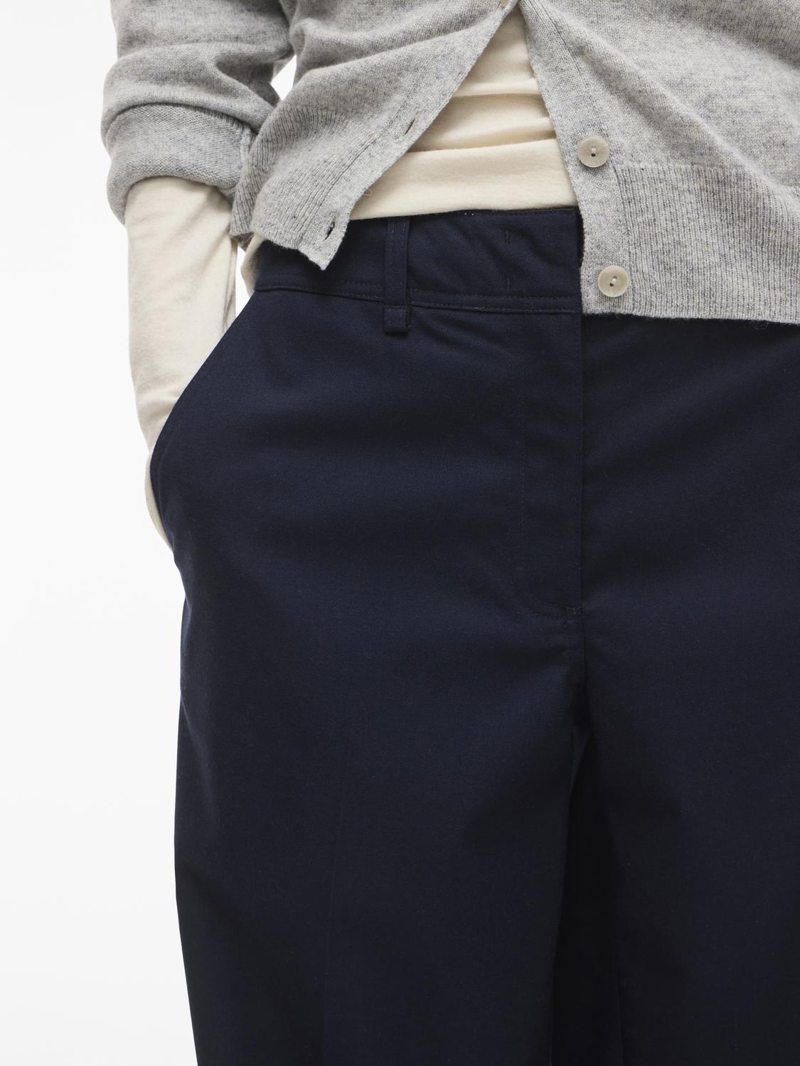 model_shot-detail