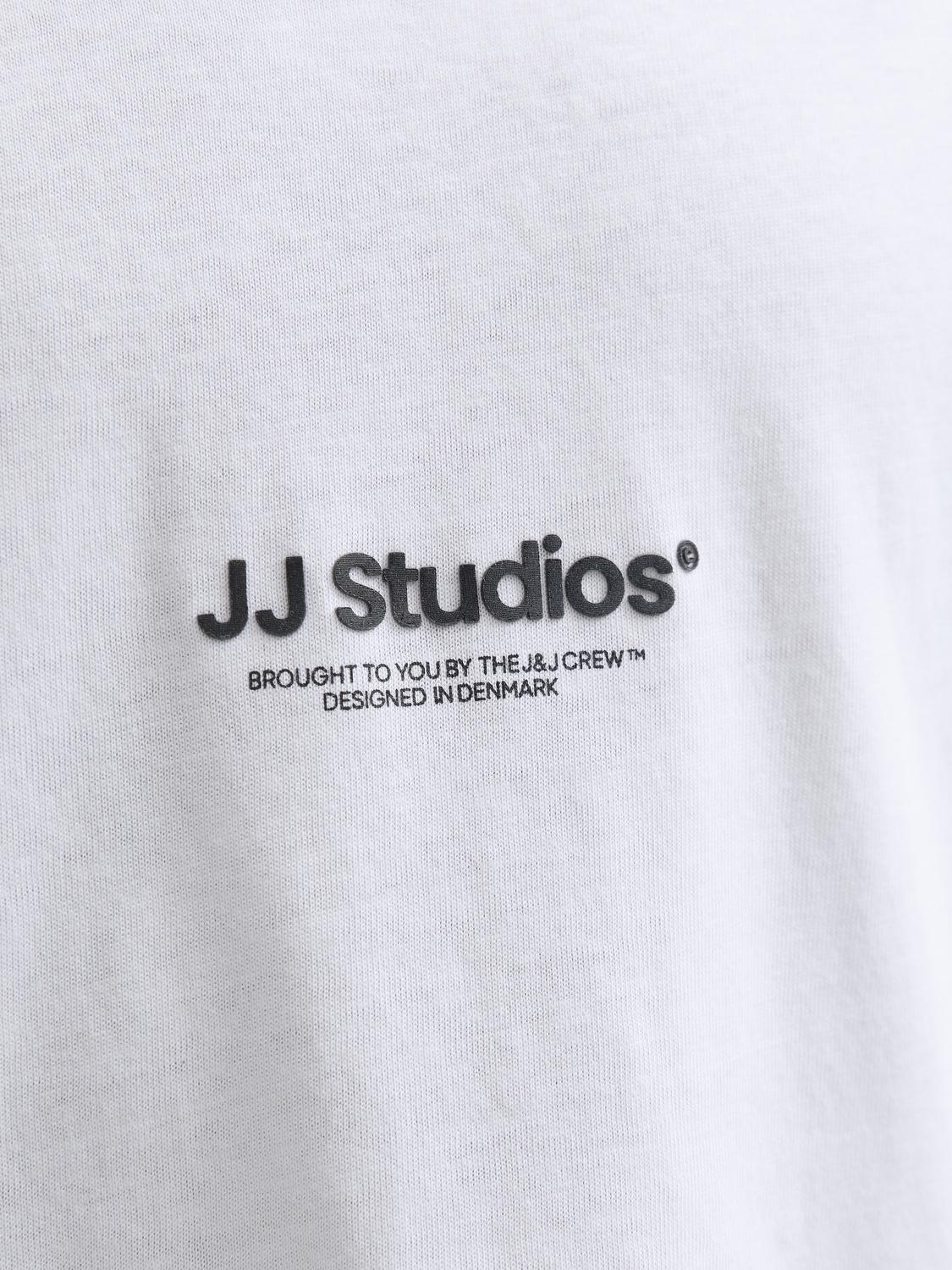 model_shot-detail