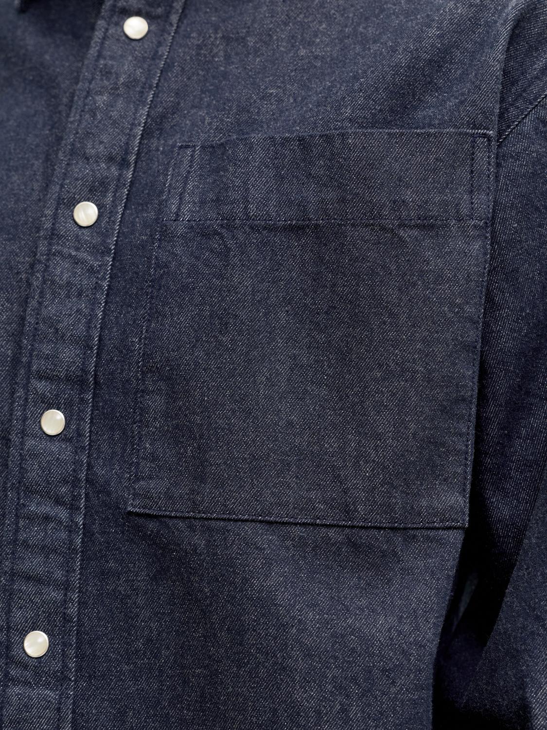 model_shot-detail