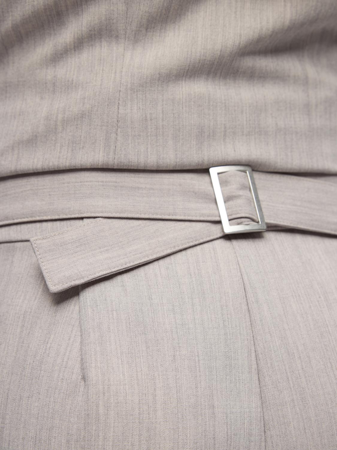 model_shot-detail