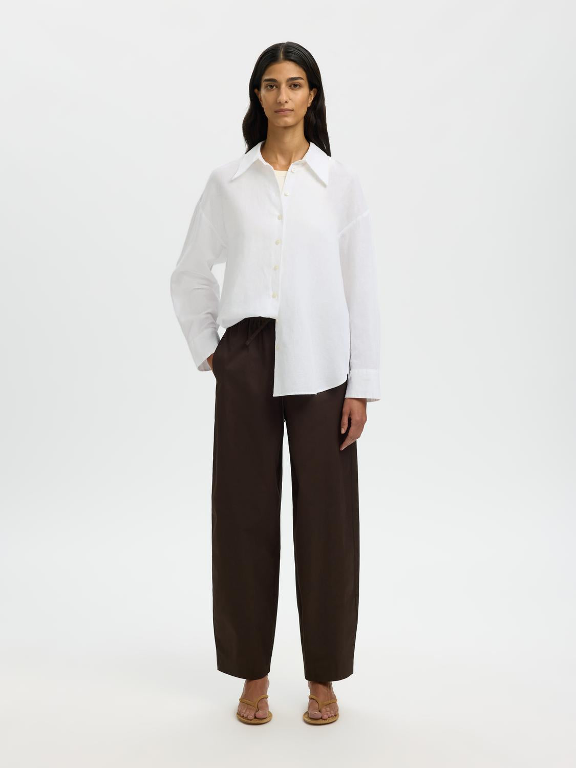 model_shot-front_full