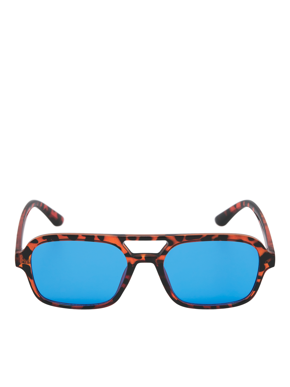 pack_shot-front_angled