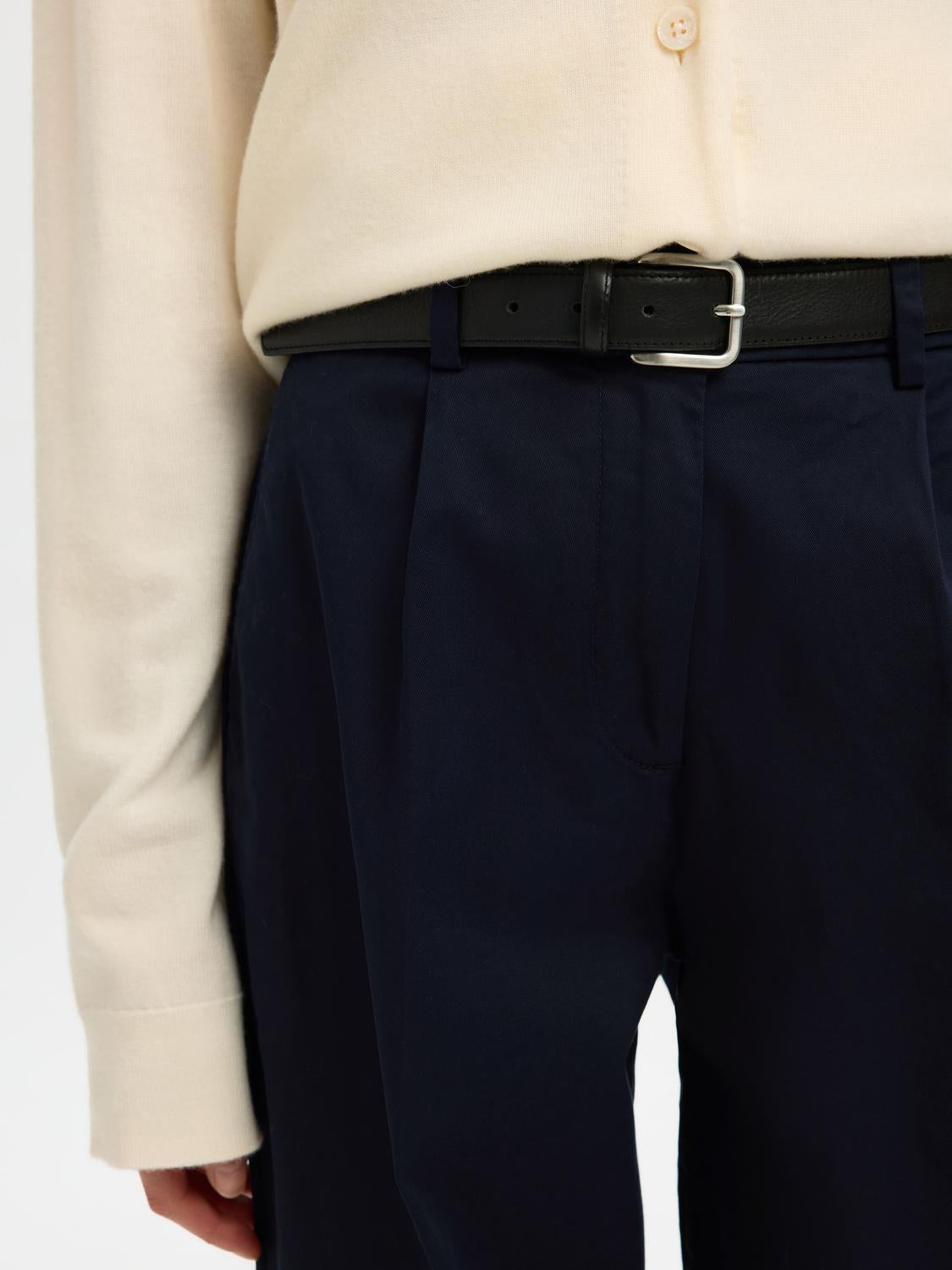 model_shot-detail