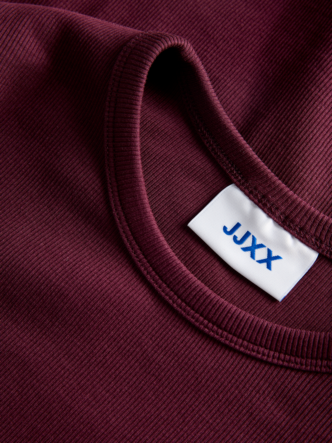 model_shot-detail