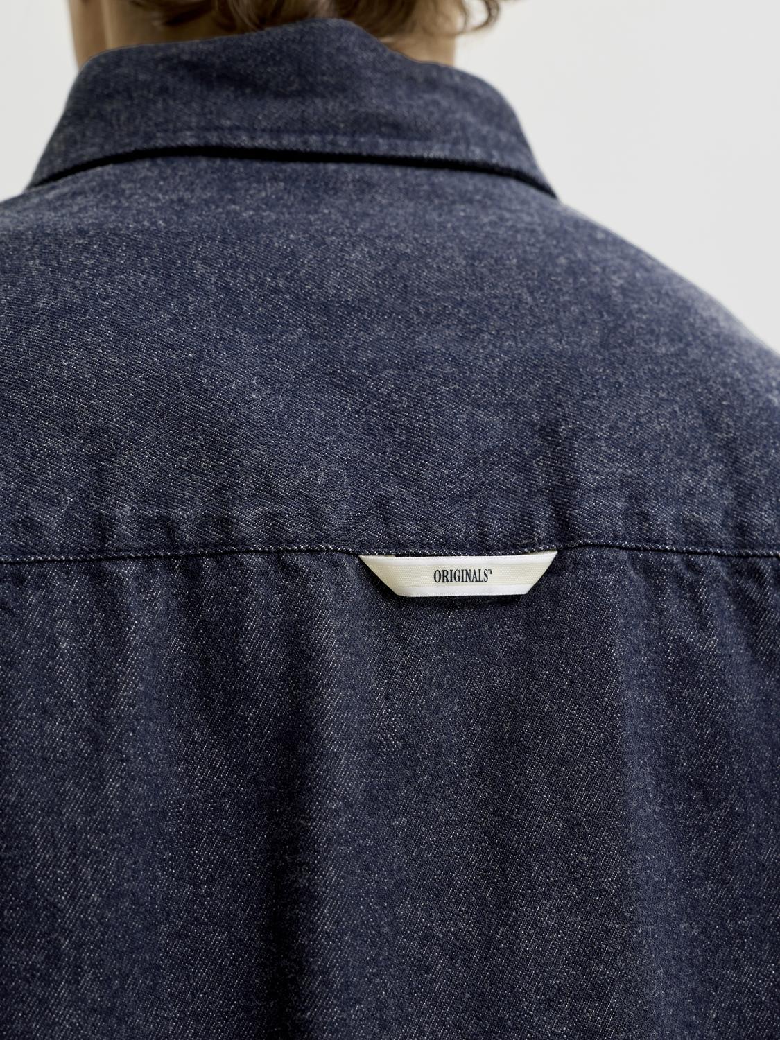 model_shot-detail