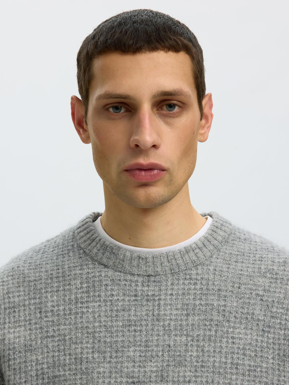 model_shot-detail